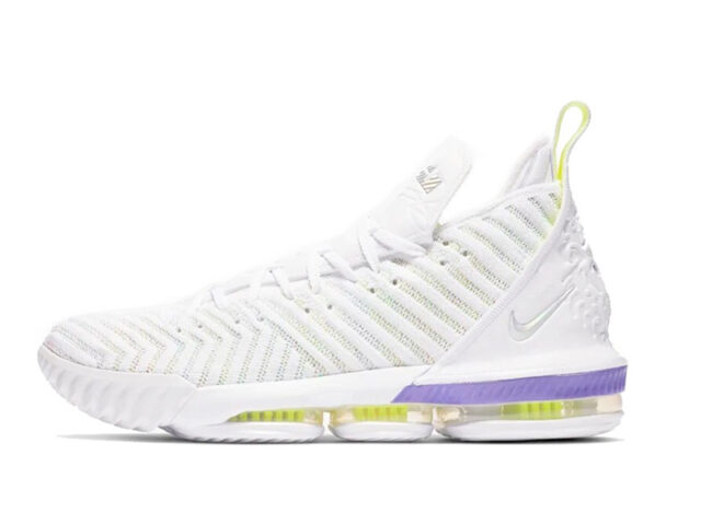 Out Now: Nike LeBron 16 ‘Hyper Grape’