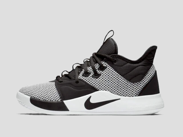 Nike recently released the PG3 EP ‘Monochrome’