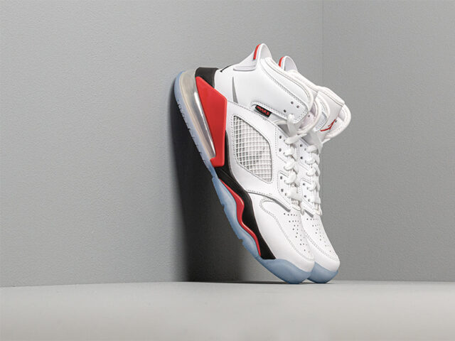 Jordan Mars 270 ‘Fire Red’